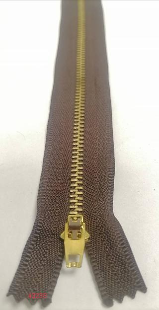 Молния джинсовая №4 зол.зуб 20 см. Коричневый фото 1