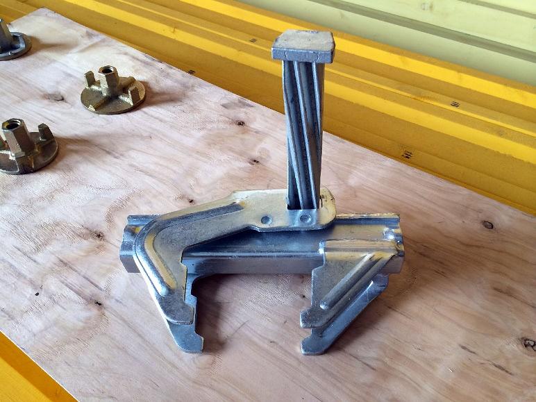 Замок универсальный для опалубки BFD 170 мм фото 2