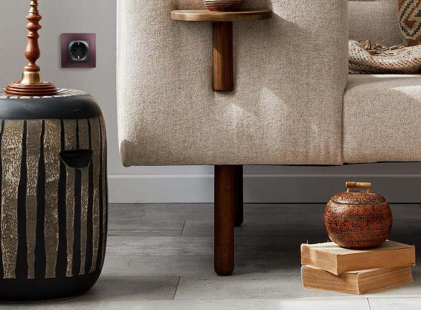 Розетка 2К+З со шторками, немецкий стандарт, винтовые зажимы, 16А, 250В~, Etika, антрацит Legrand 672622 фото 5