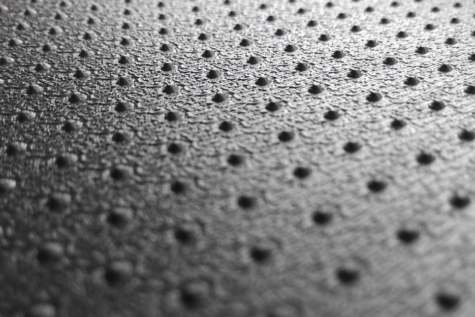 Полимерная текстурированная геомембрана для гидроизоляции МЕАПЛАСТ- ПЭНД (HDPE-T2) 1,5 мм фото 1