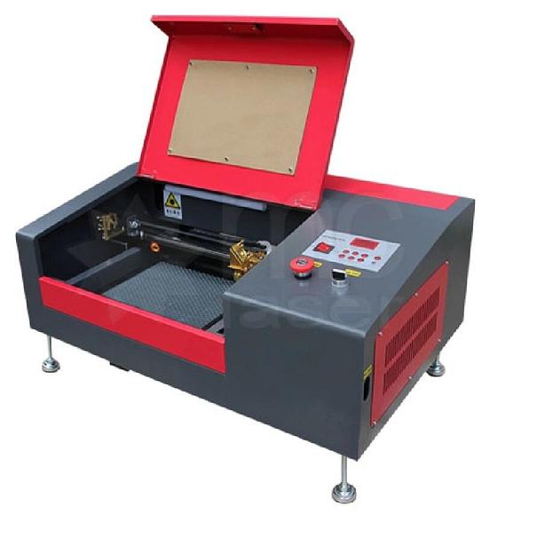 Лазерно-гравировальный станок WER 3020 M2 фото 1