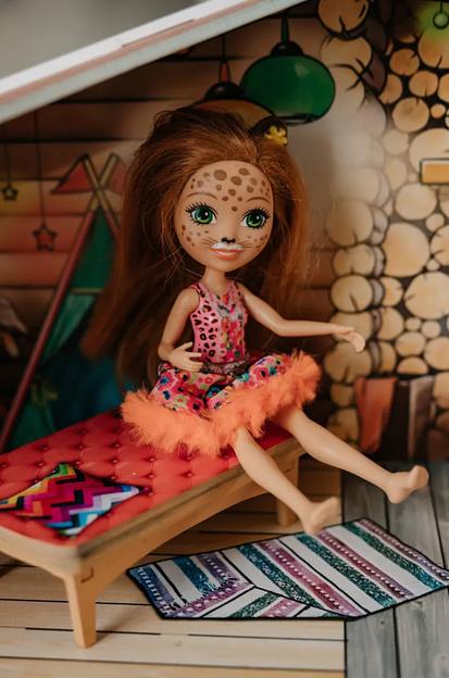 Кукольный домик с мебелью Art Dollhouse 4 этажа фото 9