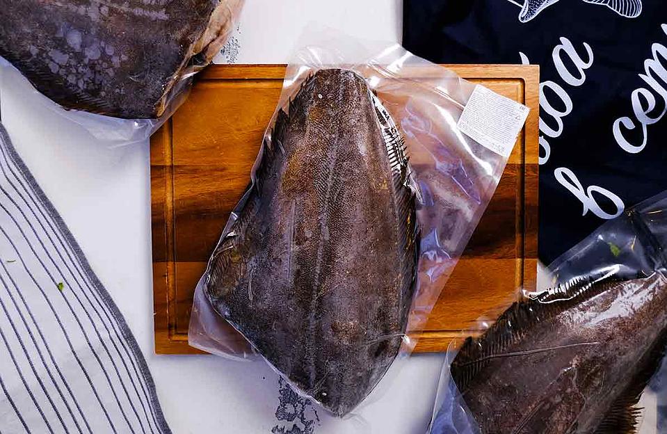 Палтус без головы замороженный, в/у, 0,5-1 кг ОПТ фото 2