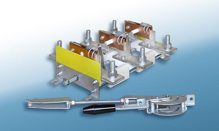 Разъединитель РЕ19-43-31140 1600А мп 140 фото 1