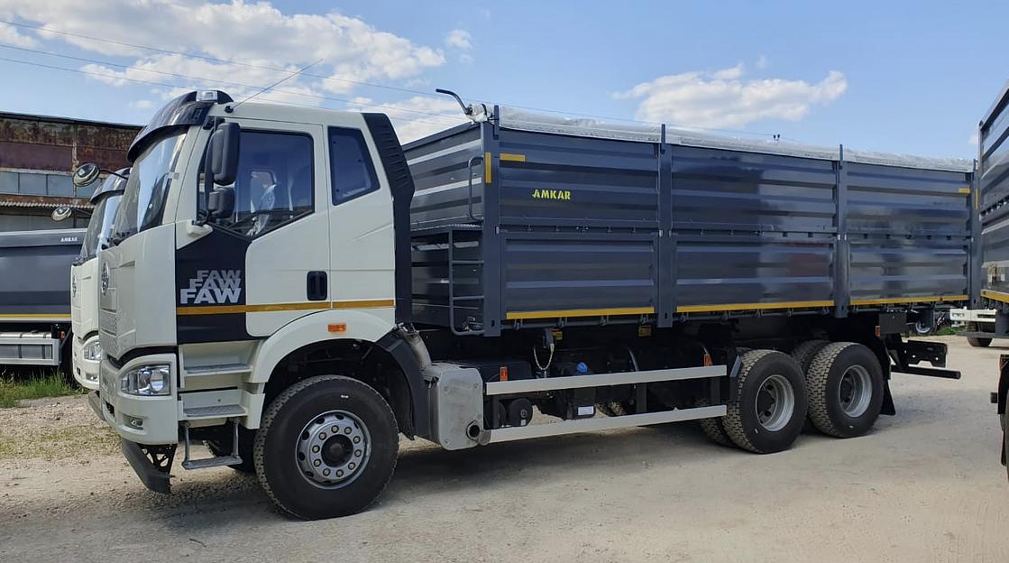 Автомобиль «Автопоез» самосвал модели 558983-41 и прицеп модели 8595-42, 2023 г.в. фото 1