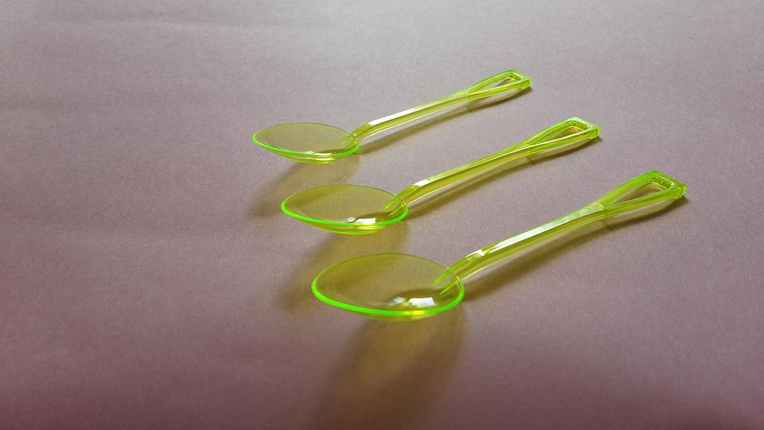 Ложка чайная одноразовая зеленая ОПТ фото 1