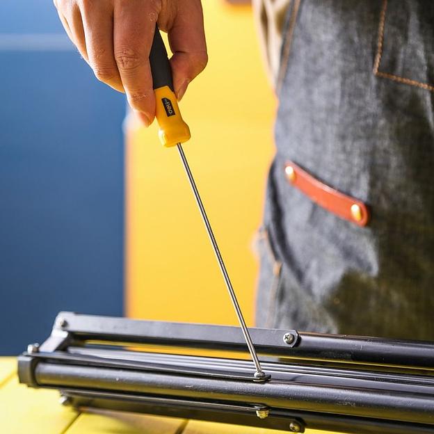 Крестовая отвертка Deli DL633150 PH0x150мм Материал: CR-V. Двухкомпонентная ручка. Хромированная. фото 5