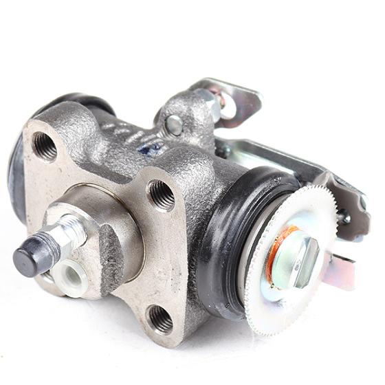 Рабочий тормозной цилиндр SW-M236  MC112212 Seiken фото 1