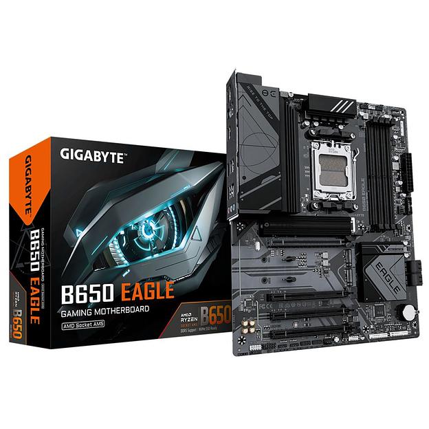 Материнская плата Gigabyte B650 EAGLE SocketAM5 AMD B650 4xDDR5 ATX AC`97 8ch(7.1) GbLAN RAID+HDMI+DP фото 1