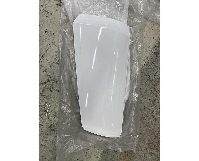 Обтекатель кабины внешний левый SHACMAN X5000 рестайлинг (белый) DZ14251110521 фото 1