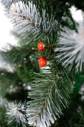 Елка искусственная «Европейская большая» с шишками или ягодками, 220 см, опт фото 2