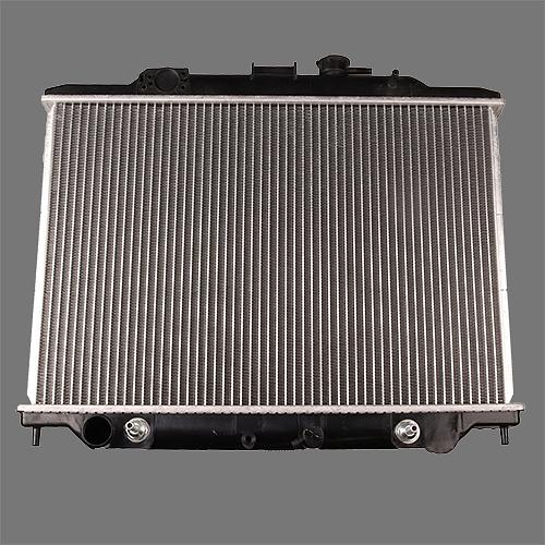 Радиатор охлаждения двигателя   SM-21460-VW000   21460-VW000   KA24 E25   SUMOMOTO фото 1