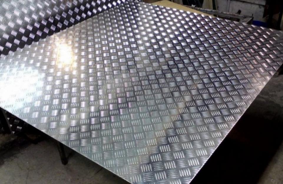 Лист алюминиевый рифлёный 1,2-3х1200х3000 мм опт фото 2