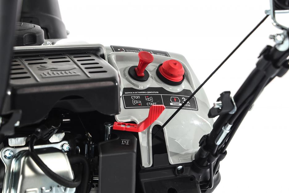 Снегоуборщик бензин. Интерскол СМБ-46/3 3л.с. фото 9