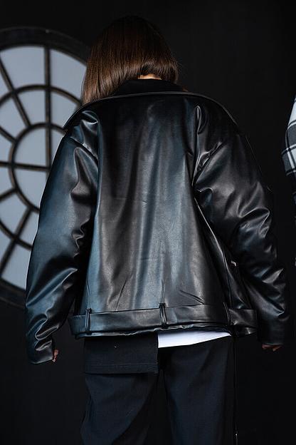 Чёрная детская косуха оверсайз из экокожи для девочки ОПТ фото 4