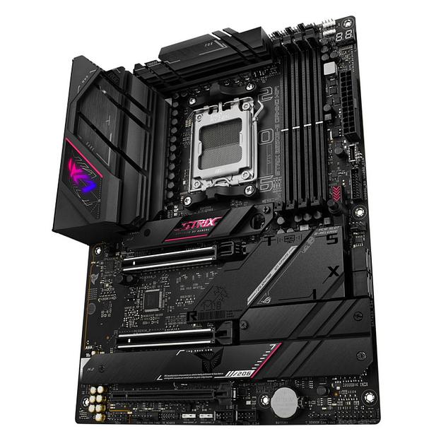 Материнская плата ASUS ROG STRIX B650E-E GAMING WIFI (90MB1BB0-M0EAY0) фото 3