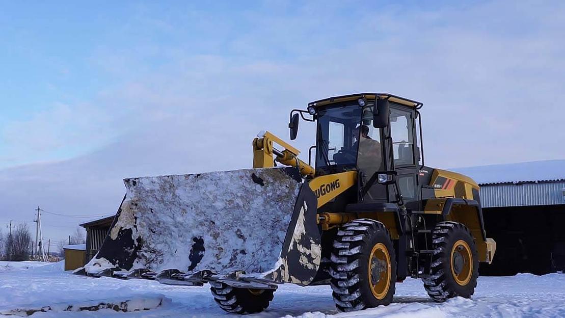 Услуги фронтального погрузчика фото 1