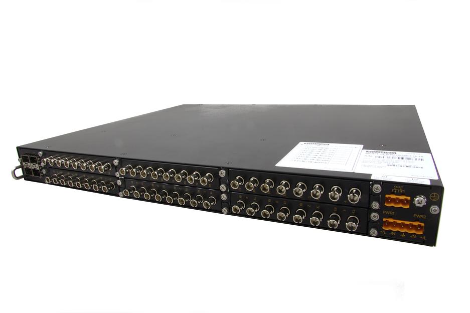 Коммутатор 2 уровня в 19" стойку серия SEWM228GSK фото 5