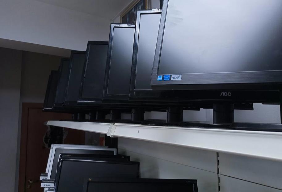 Мониторы 32 дюйма фото 1