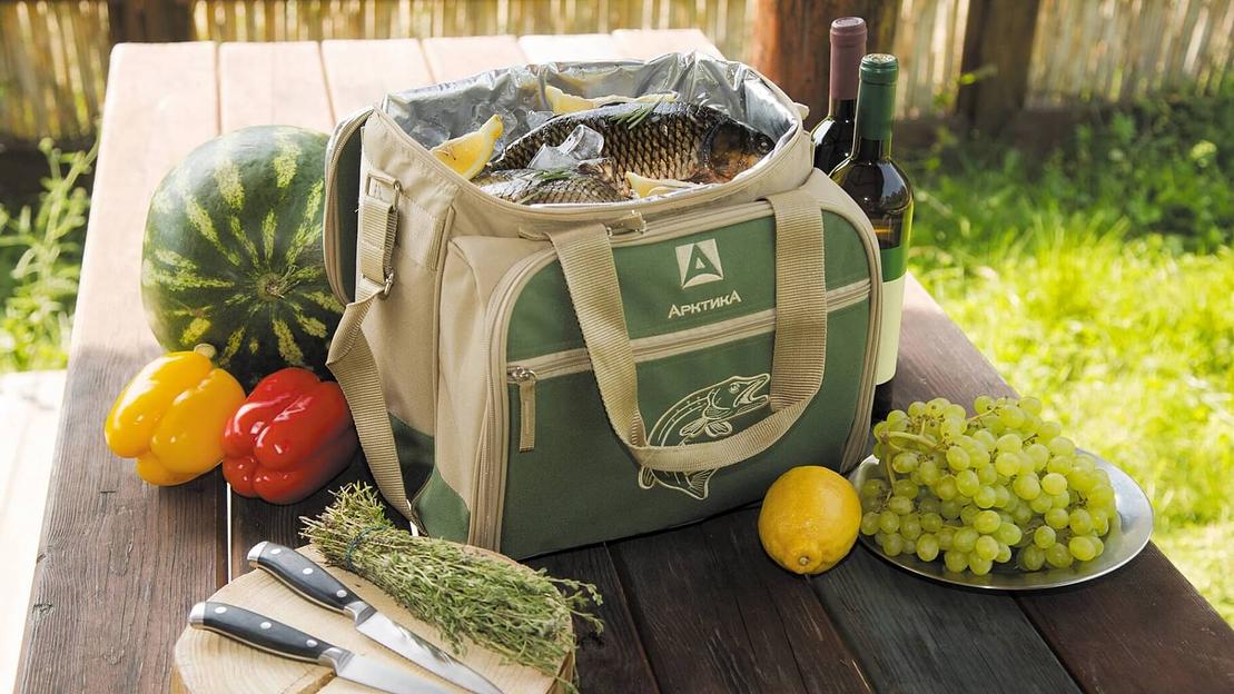 Сумка-холодильник с набором посуды для пикника на 3 персоны «Арктика» зелёный фото 3