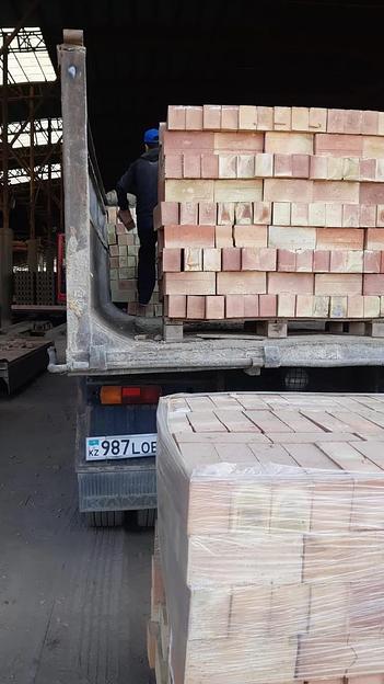 Кирпич одинарный 250х120х65 мм фото 3