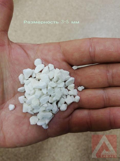 Мраморная крошка 3,0-5,0 мм фото 1