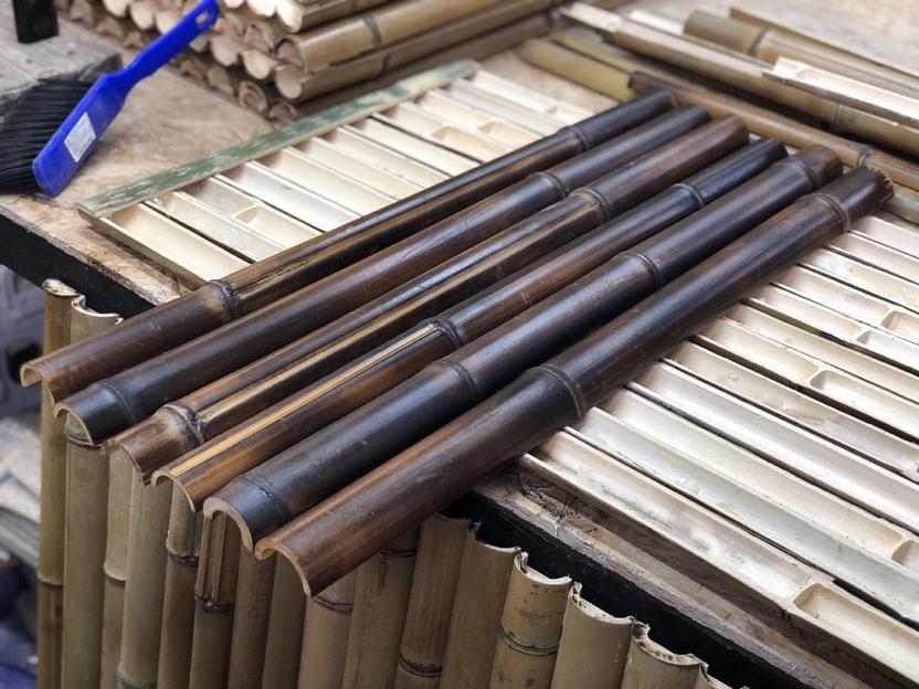 Половинка ствола бамбука, 3 м, Шоколадный, опт фото 1