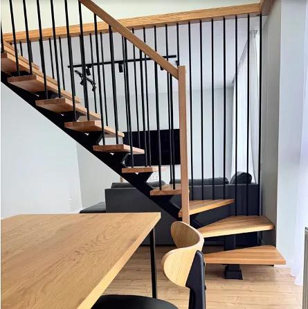 Лестницы на металлическом монокосоуре под заказ фото 3