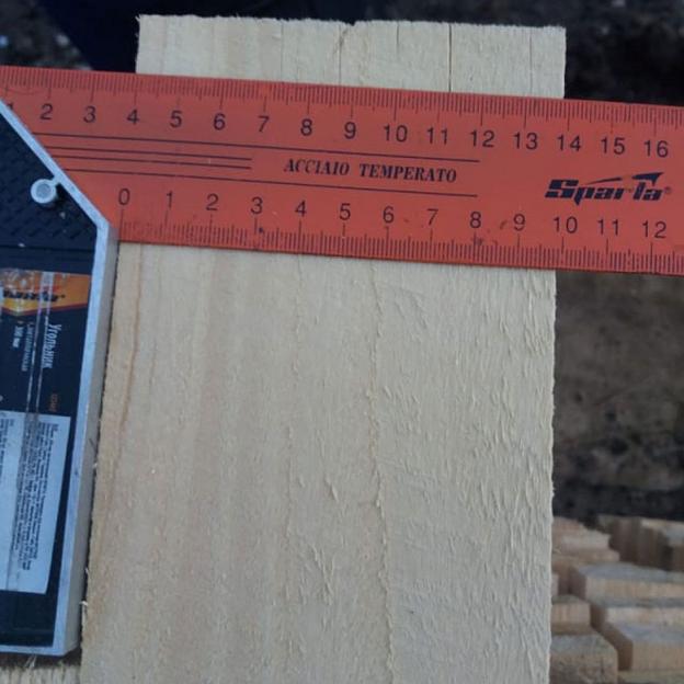 Доска 25х100х3000 мм сорт 1-2 фото 1