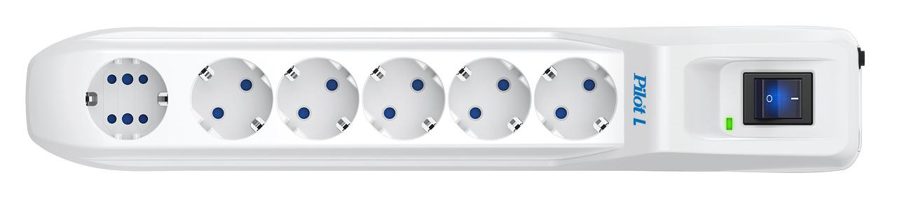 Сетевой фильтр Pilot L (GP) 173 5м (6 розеток) белый (коробка) фото 3