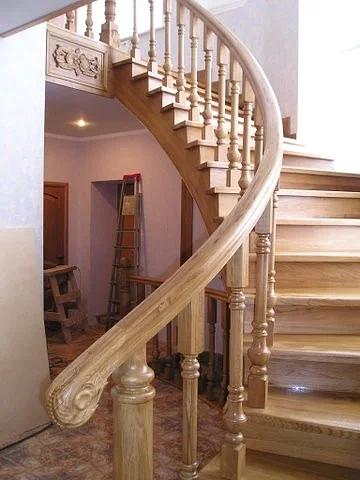 Изготовление деревянных лестниц ОПТ фото 3