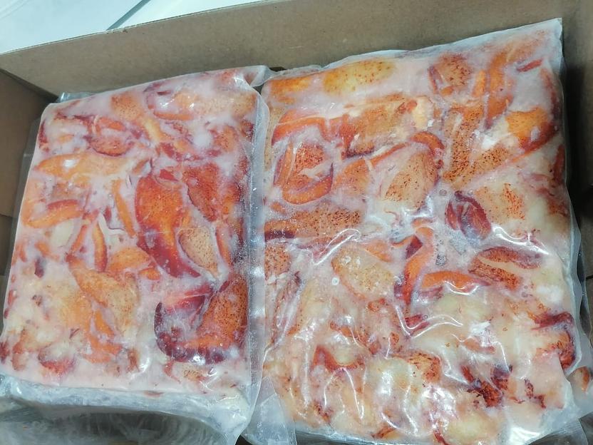 Мясо клешней лобстера канадского (омара) замороженное фото 2