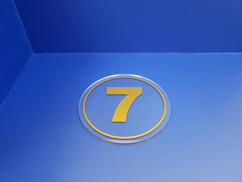 Номер окна-кассы (акриловый) фото 3