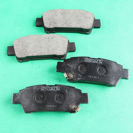 Колодки тормозные дисковые AN-639 WK Akebono фото 1