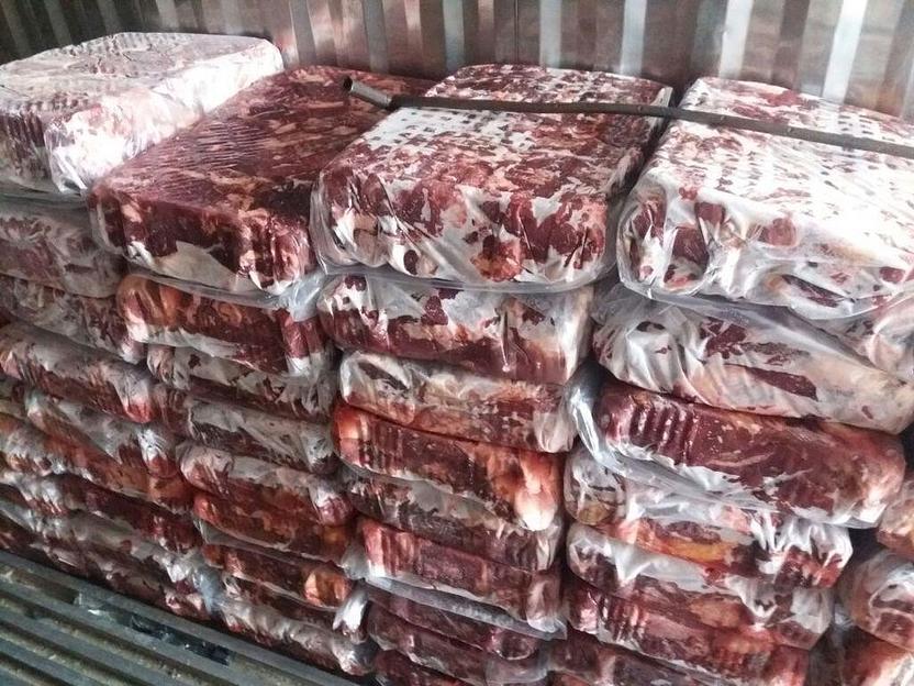 Говядина лопатка бескостная замороженная ОПТ фото 1