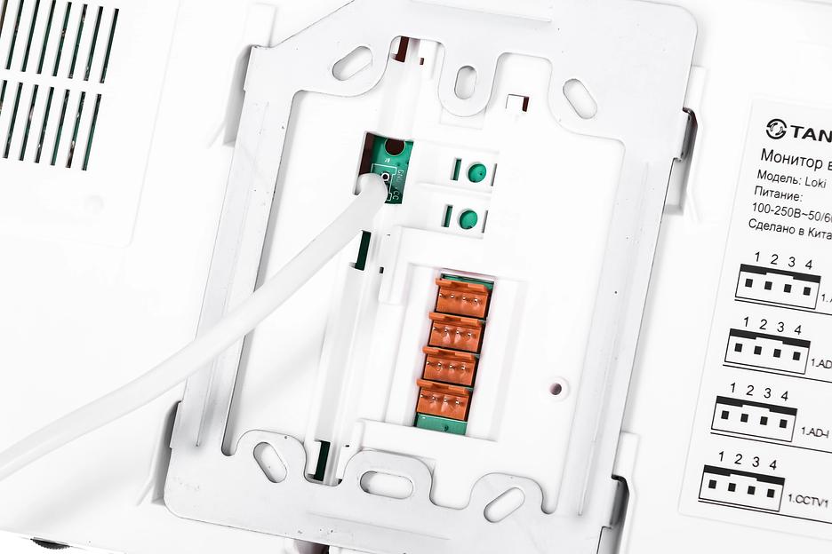 Видеодомофон Tantos Loki белый фото 9