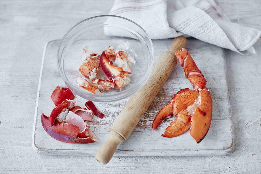 Мясо клешней лобстера канадского (омара) замороженное фото 3