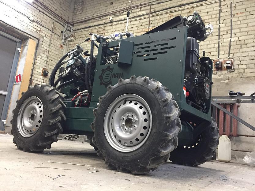 Малогабаритная самоходная буровая установка  для инженерно-геологических изысканий фото 1