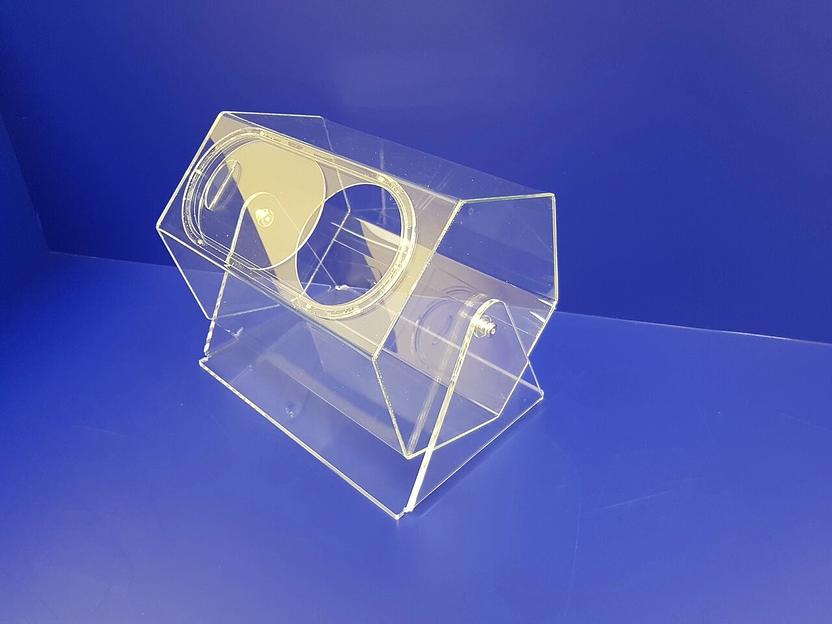 Лототрон настольный из прозрачного оргстекла. фото 1
