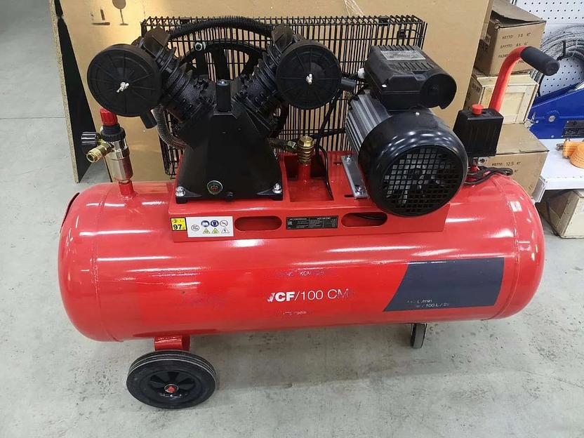 Компрессор поршневой FUBAG VCF/100 фото 2