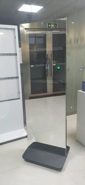 Сенсорный киоск Волшебное зеркало 55" с PCAP LCD-экраном и напольной подставкой фото 4