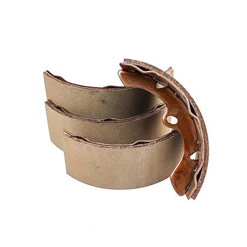 Колодки тормозные барабанные A3334 (NR3517) Akebono фото 1