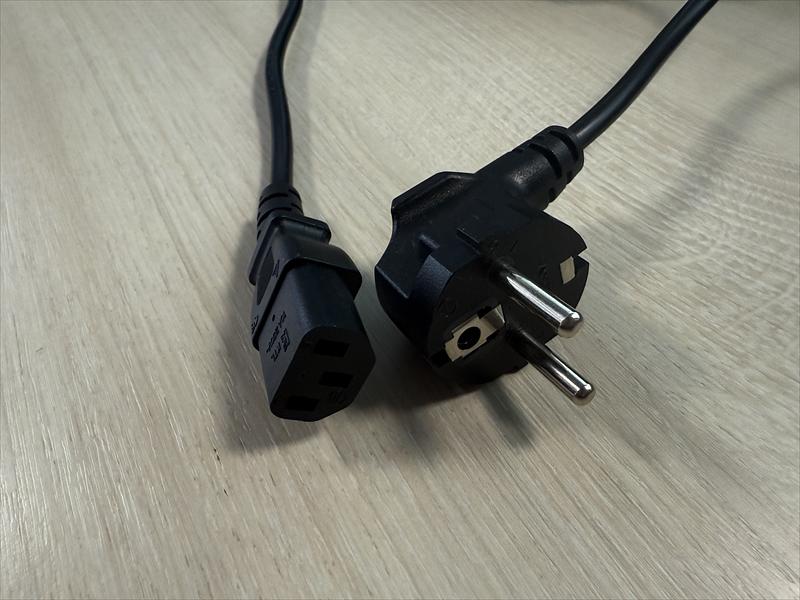 Кабель Кабель питания Schuko-C13, 3x0.5мм2, 6A, с заземлением, 1.5м фото 3