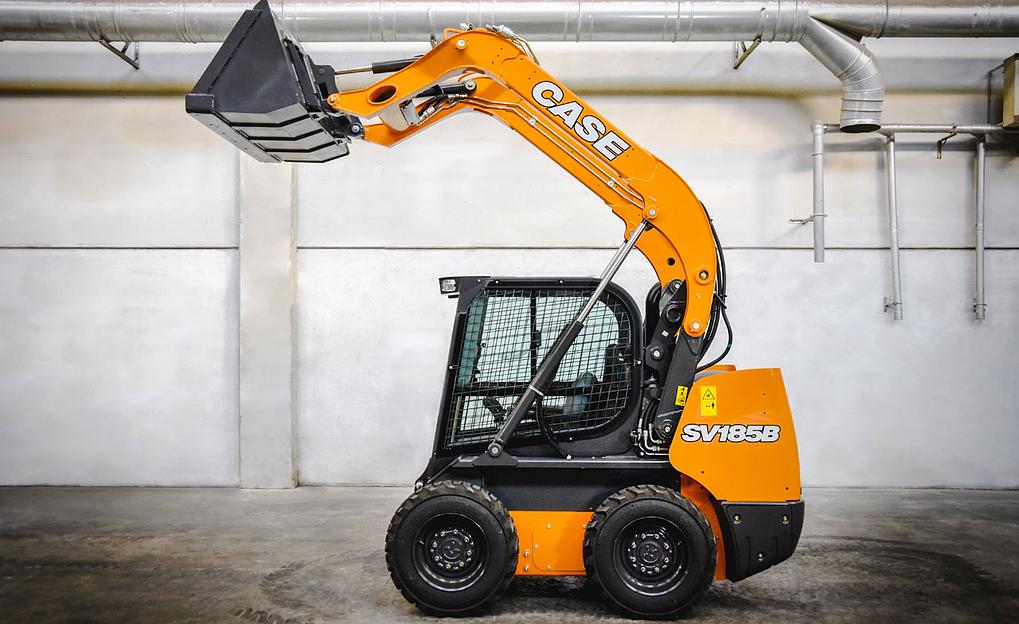 Мини-погрузчик колёсный CASE SV185B фото 4