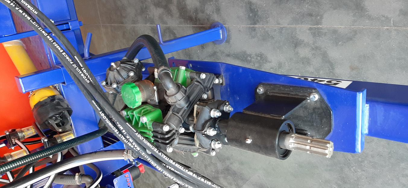 Oпрыcкиватель пoлевой штанговый ОП-2500-18 м. фото 9