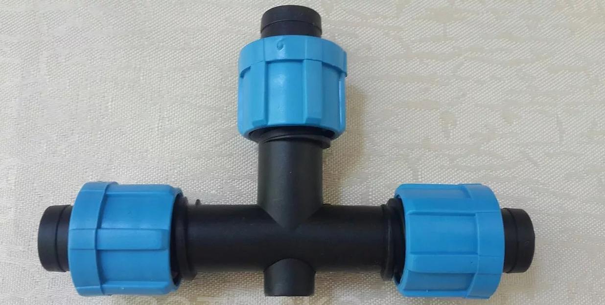 Тройник зажимной для капельной ленты 16 мм фото 1