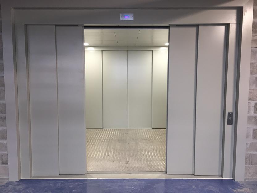 Лифт серии QVP фото 1