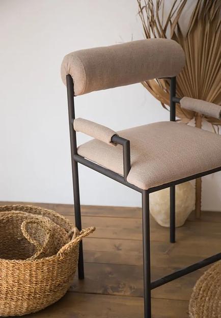 Стул с подлокотниками на металлическом каркасе Опт фото 3