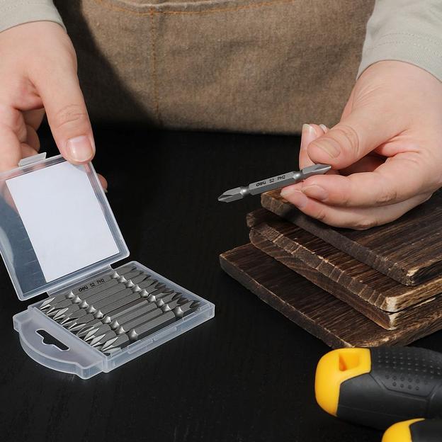 Набор оснастки Deli Набор двухсторонних бит 10 шт Deli DL6902 PH2*65мм, сталь S2 с твердостью 58-60HRC, пласт.кейс фото 3