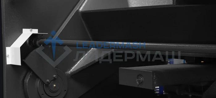 Гильотинные ножницы с контроллером модель QC12Y-4-3200 фото 2